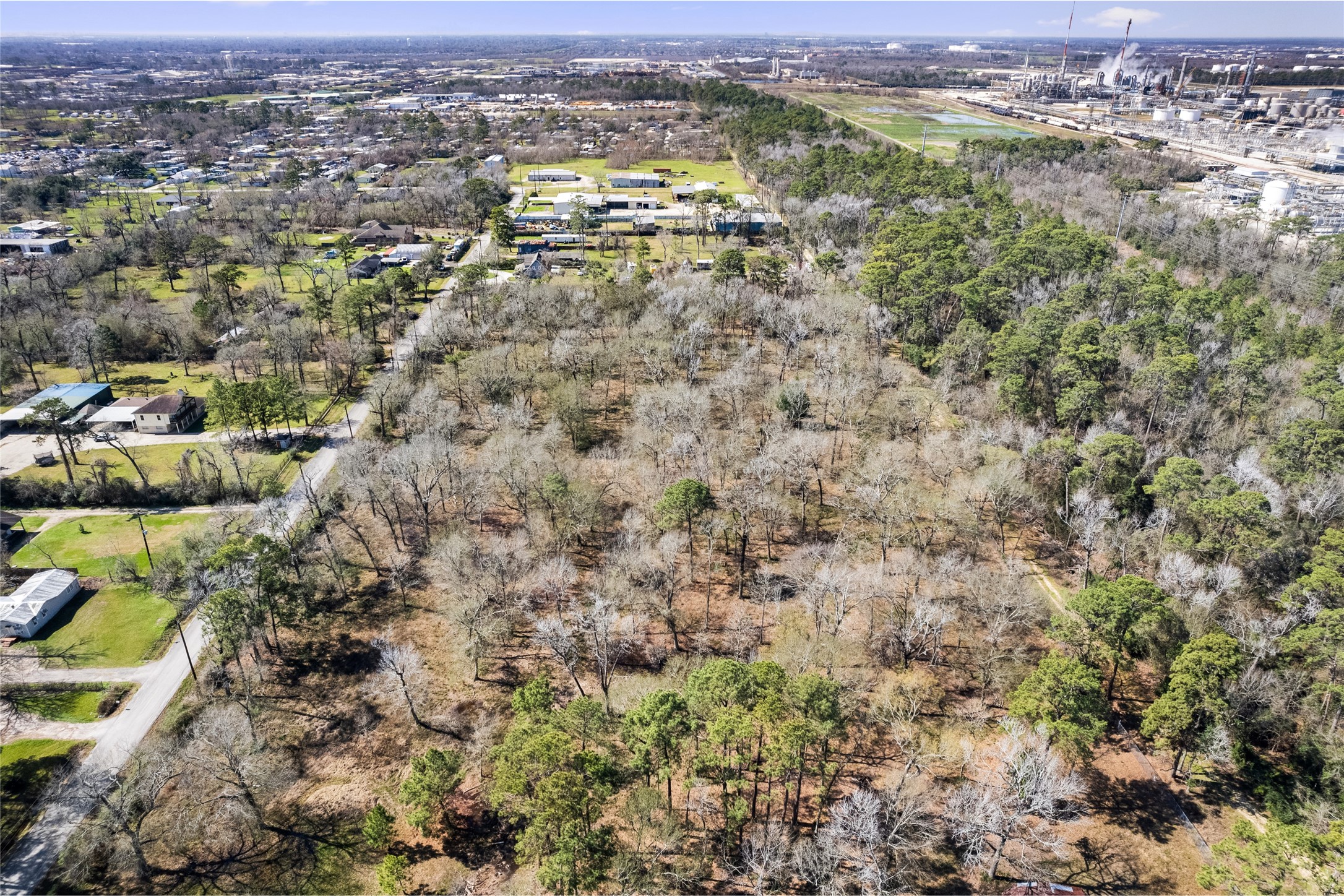 16725 Shady Lane Property Photo 11
