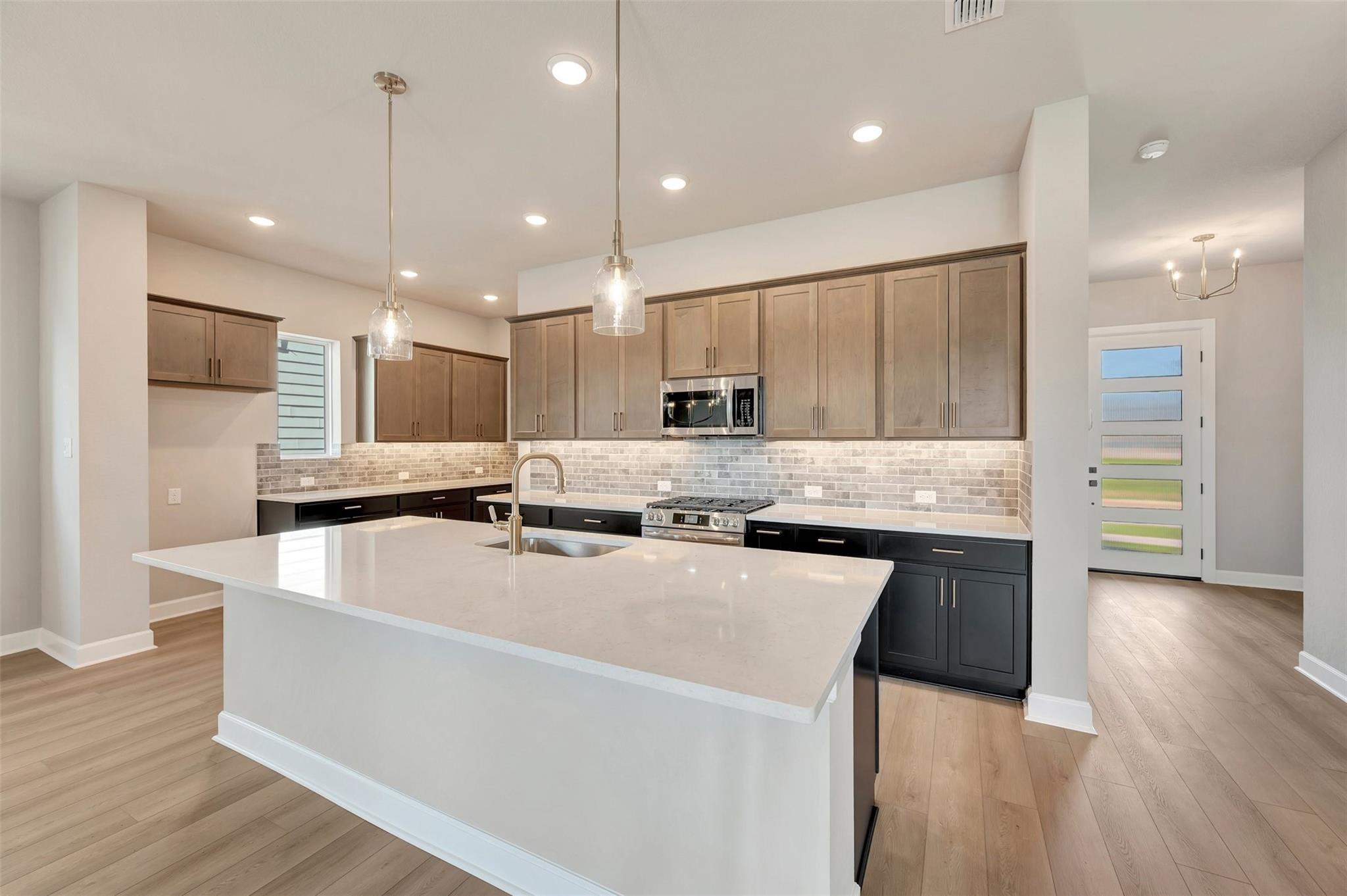5514 Blackcurrant Road Property Photo 17