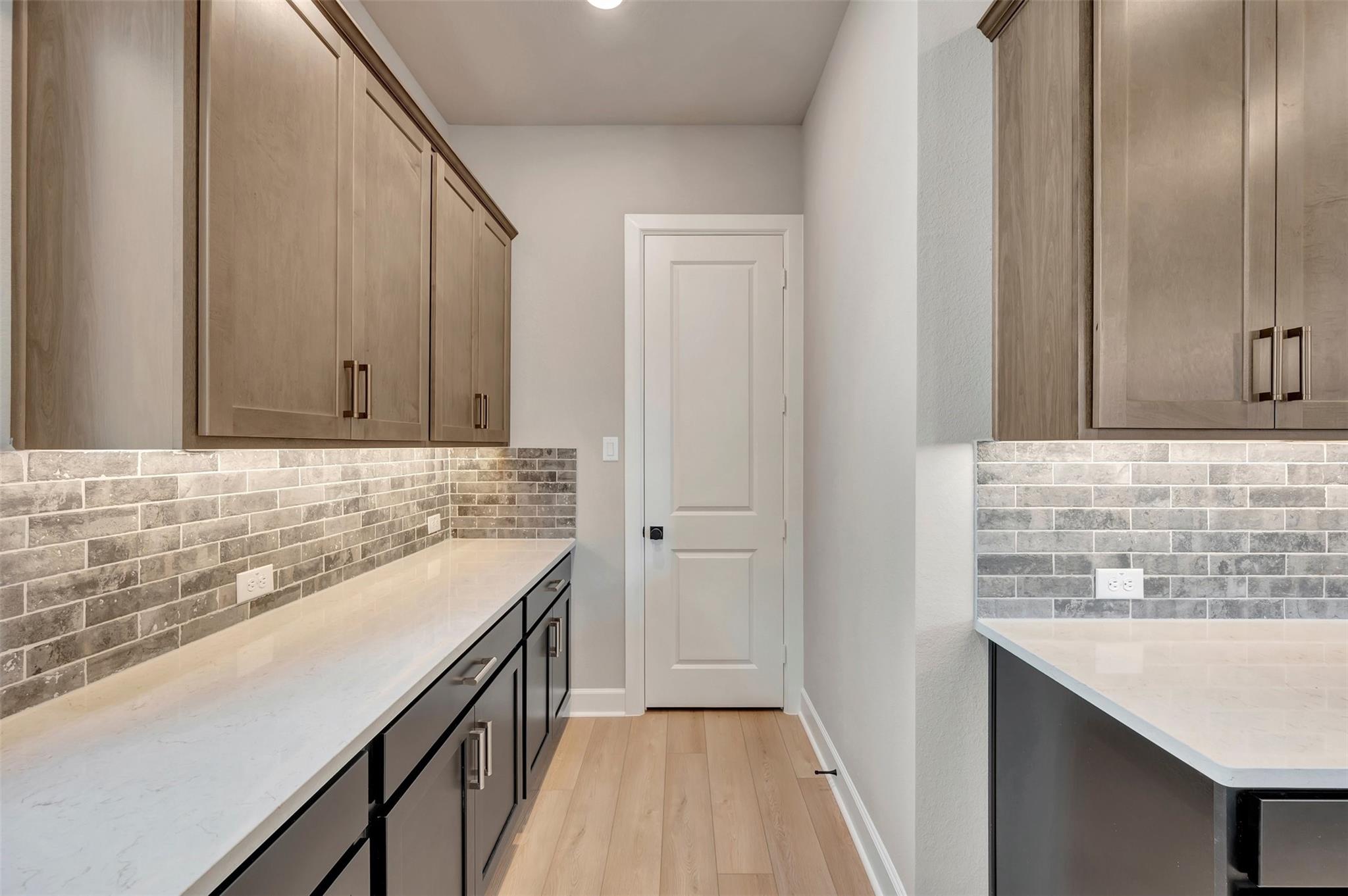 5514 Blackcurrant Road Property Photo 21