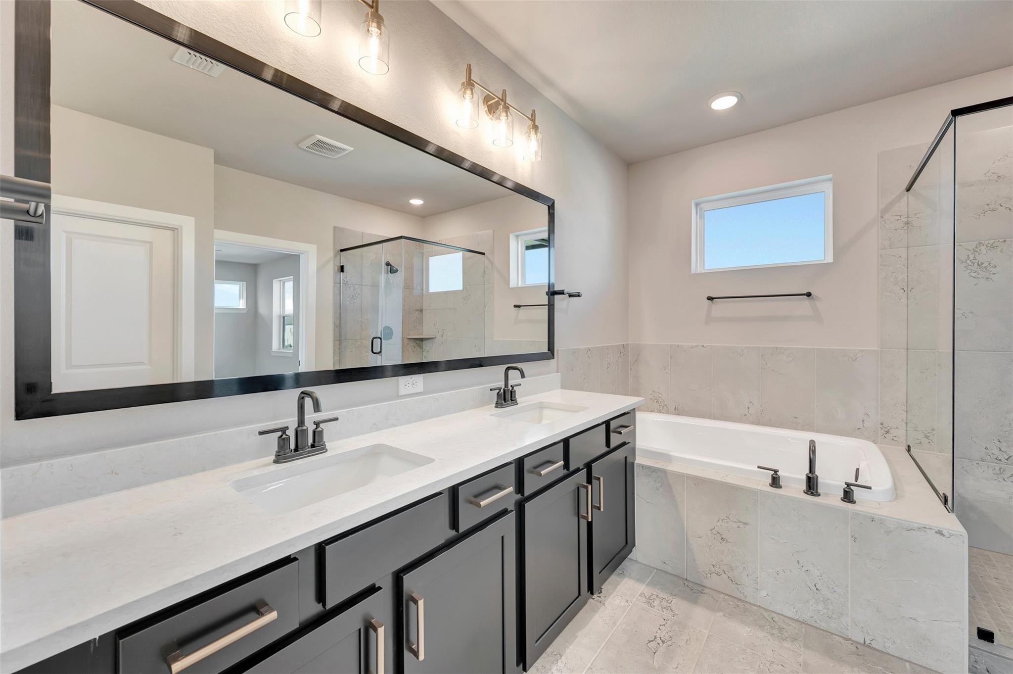 5514 Blackcurrant Road Property Photo 37
