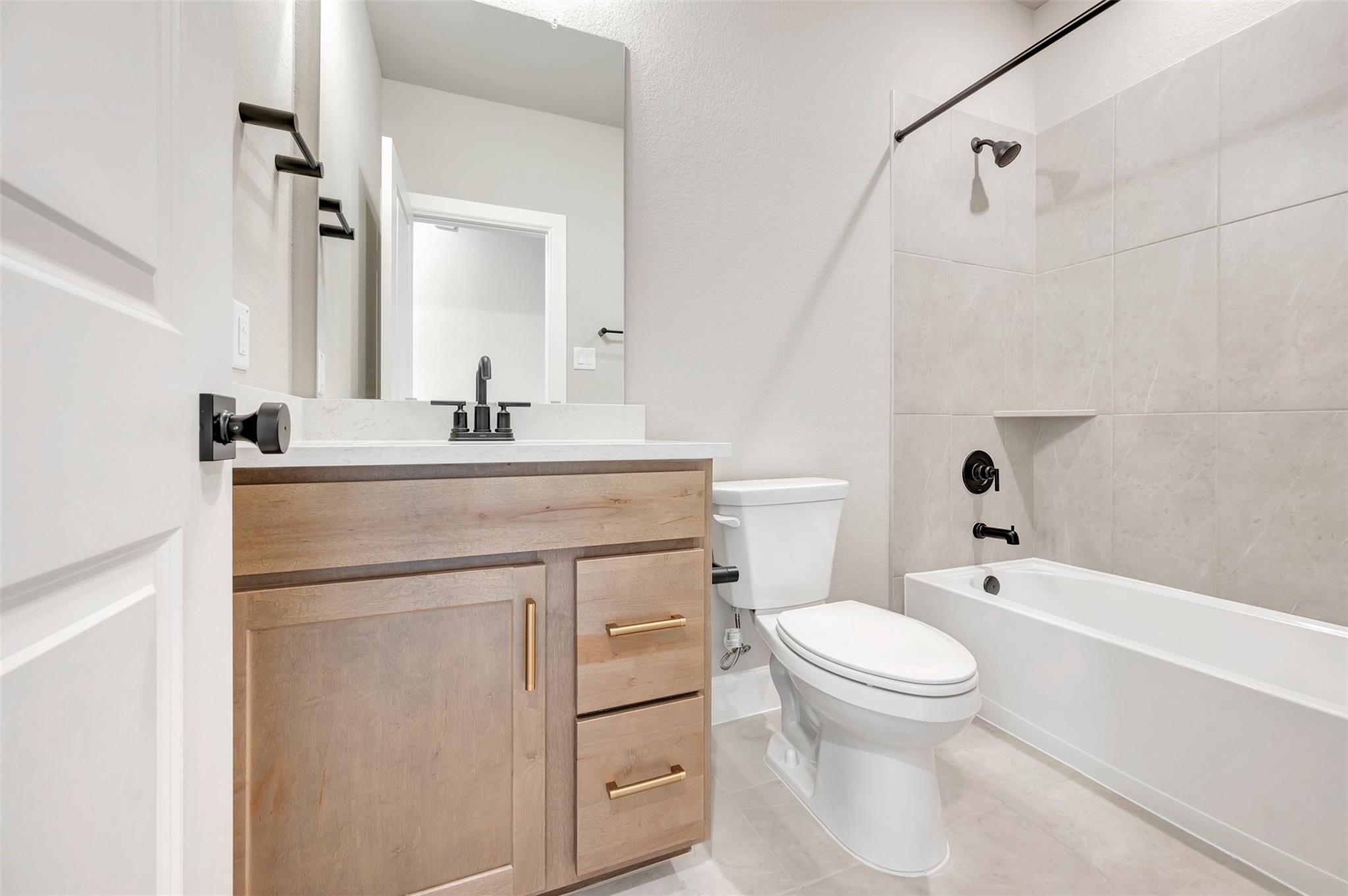 5514 Blackcurrant Road Property Photo 41