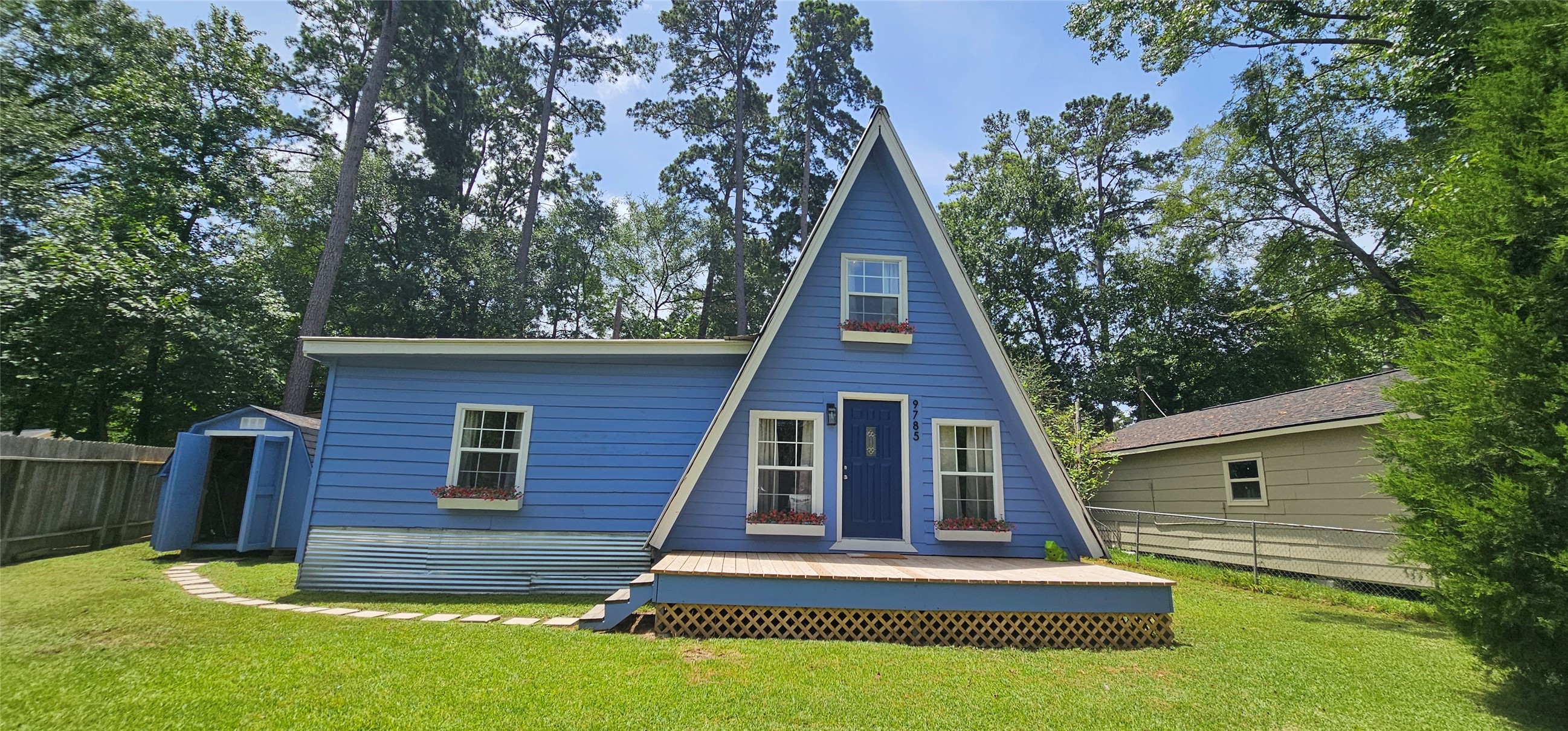 9785 Black Gum Property Photo 1