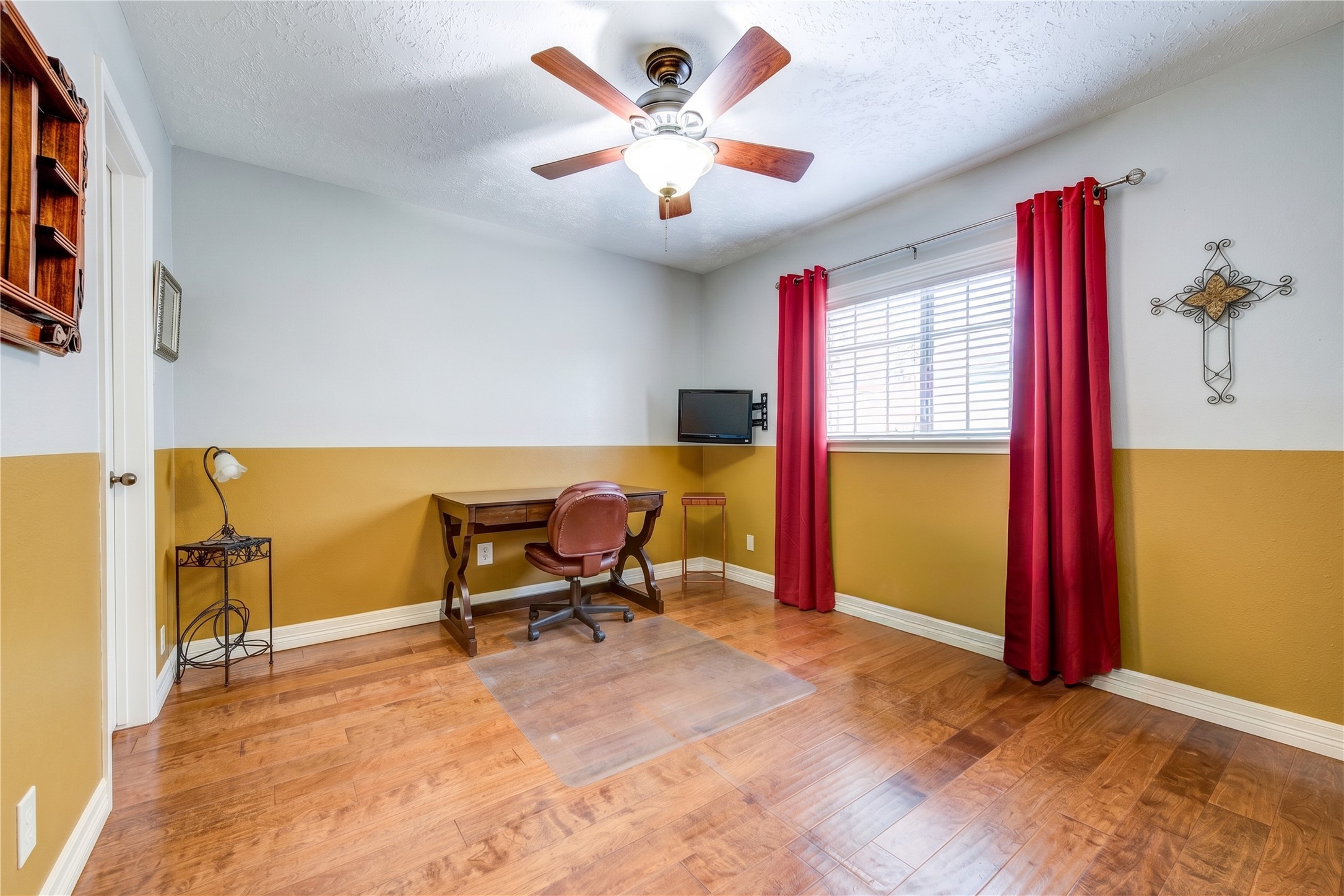 13323 Shaft Drive Property Photo 12
