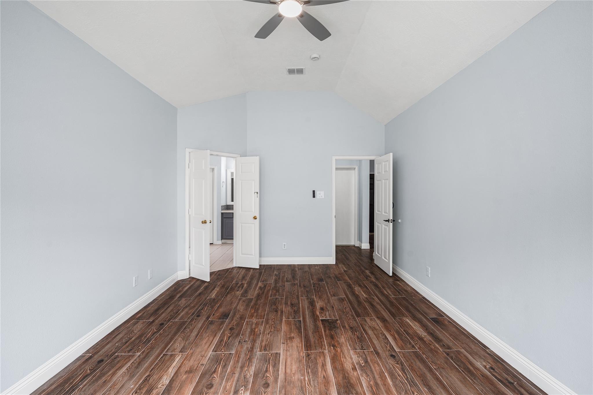 2623 Pine Shadows Drive Property Photo 14