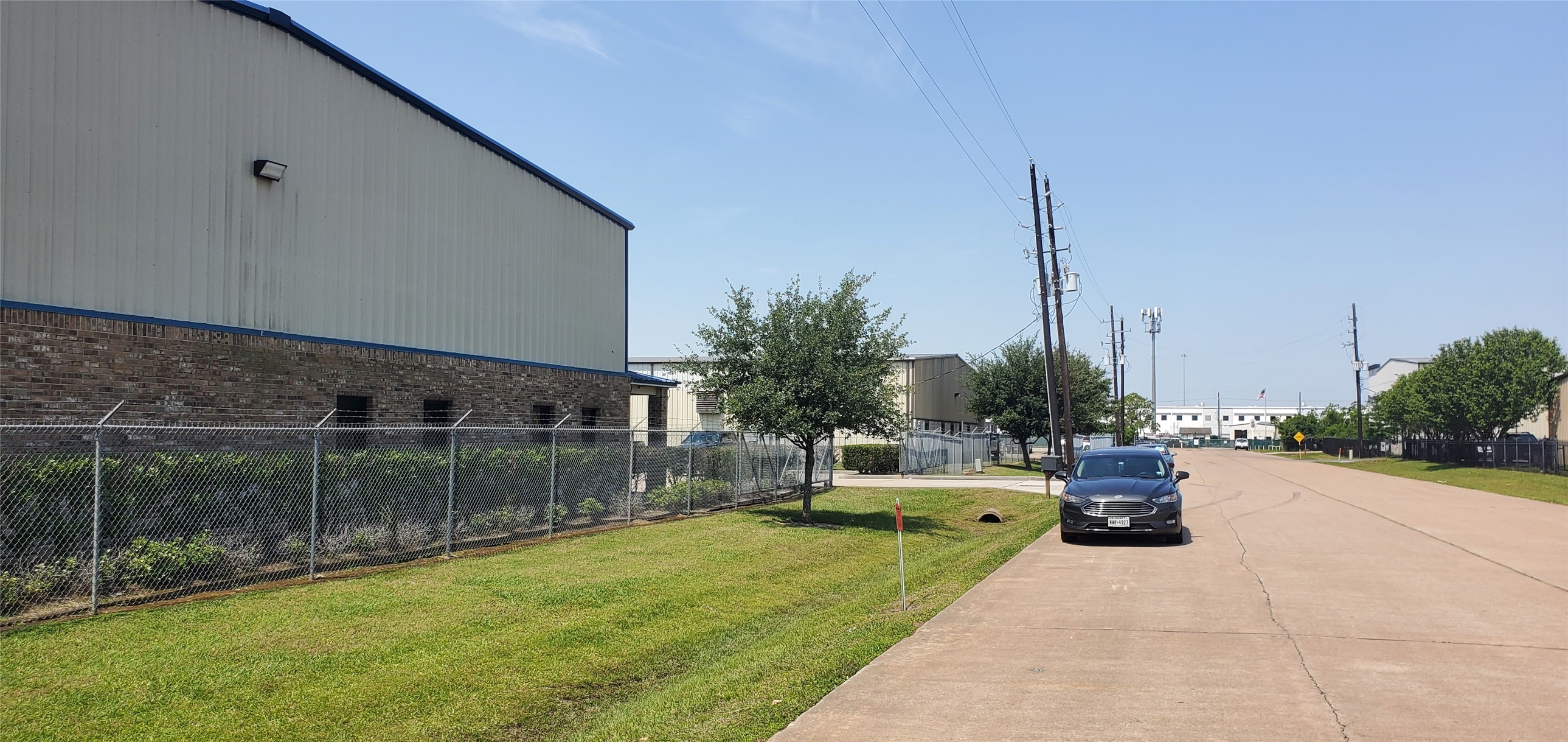 18702 Rankin Circle N Property Photo 8