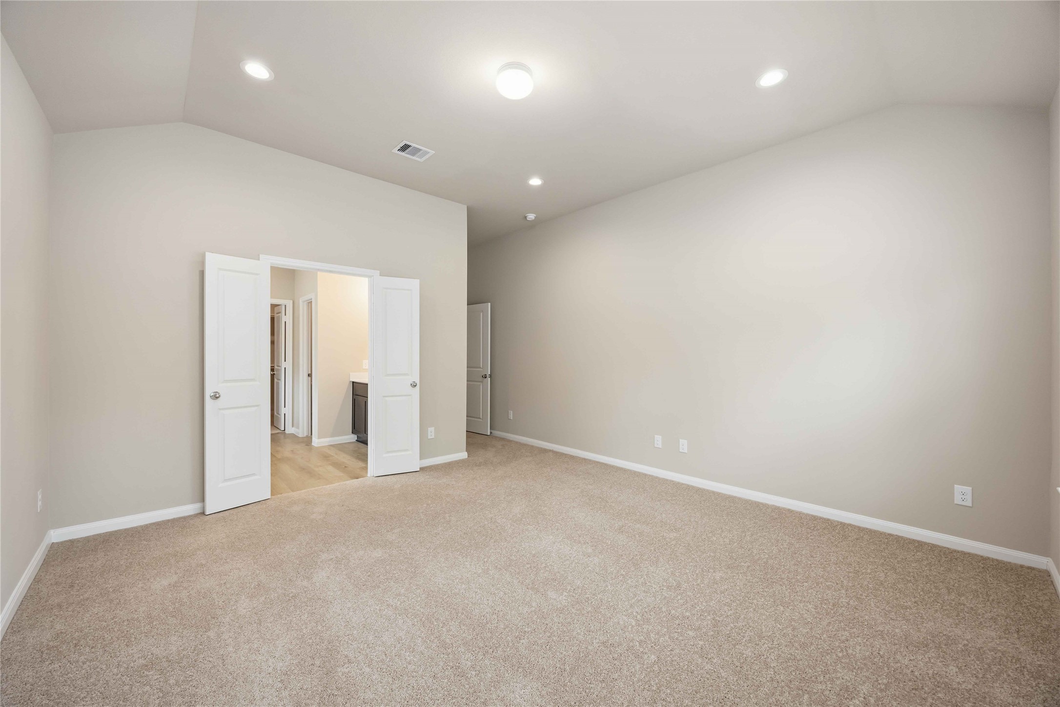 3915 Sugardale Street Property Photo 16