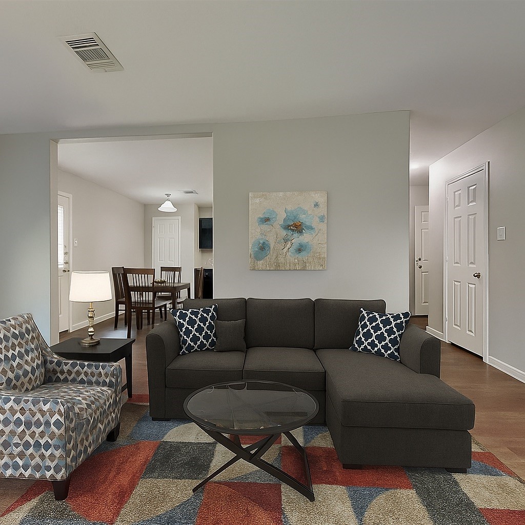 22310 Queenbury Hills Drive Property Photo 3