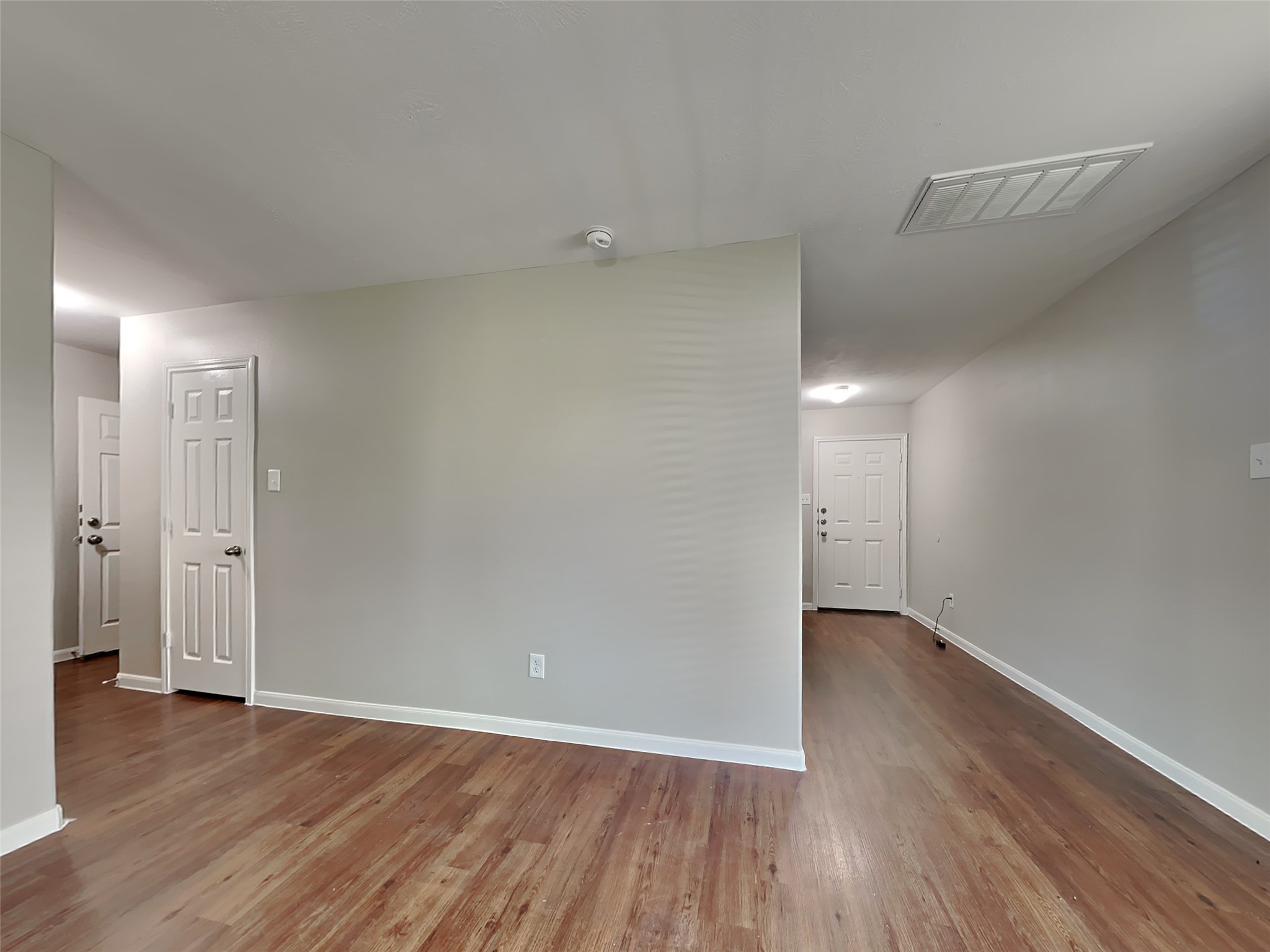 22310 Queenbury Hills Drive Property Photo 4