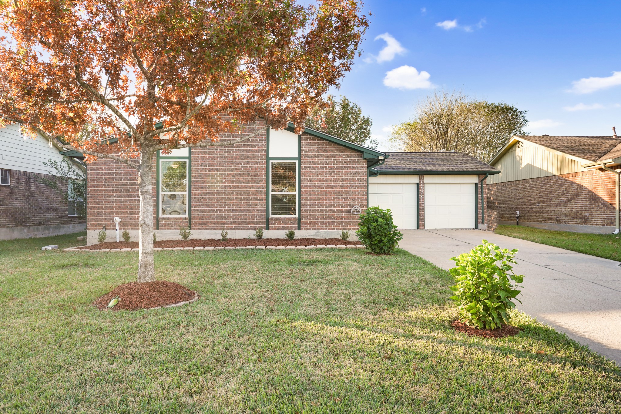 11611 Burlwood Drive Property Photo 1