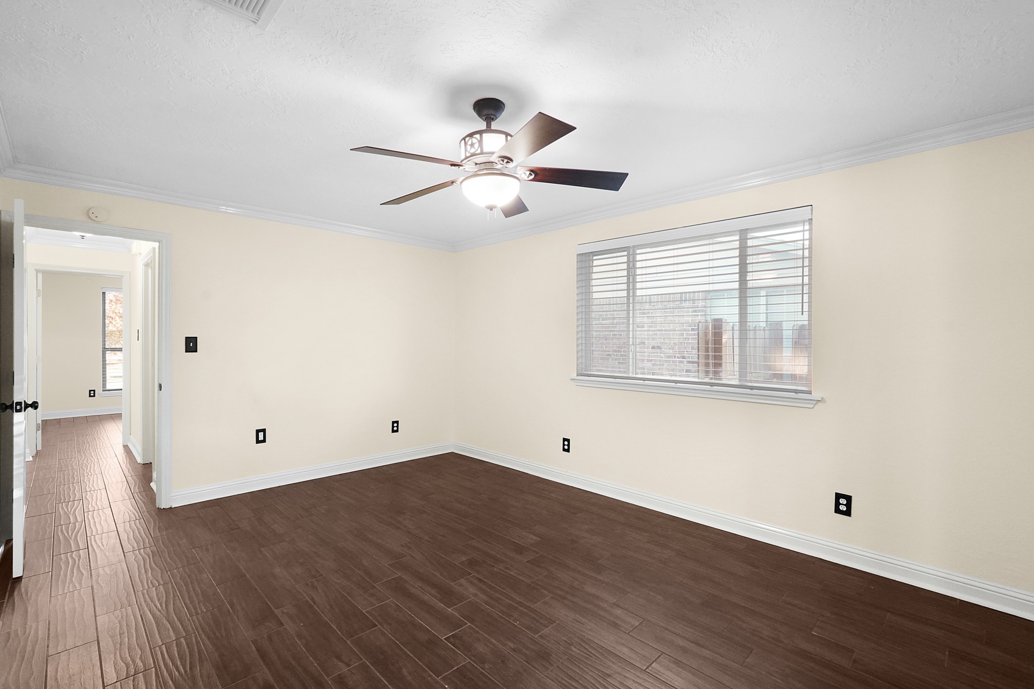 11611 Burlwood Drive Property Photo 6