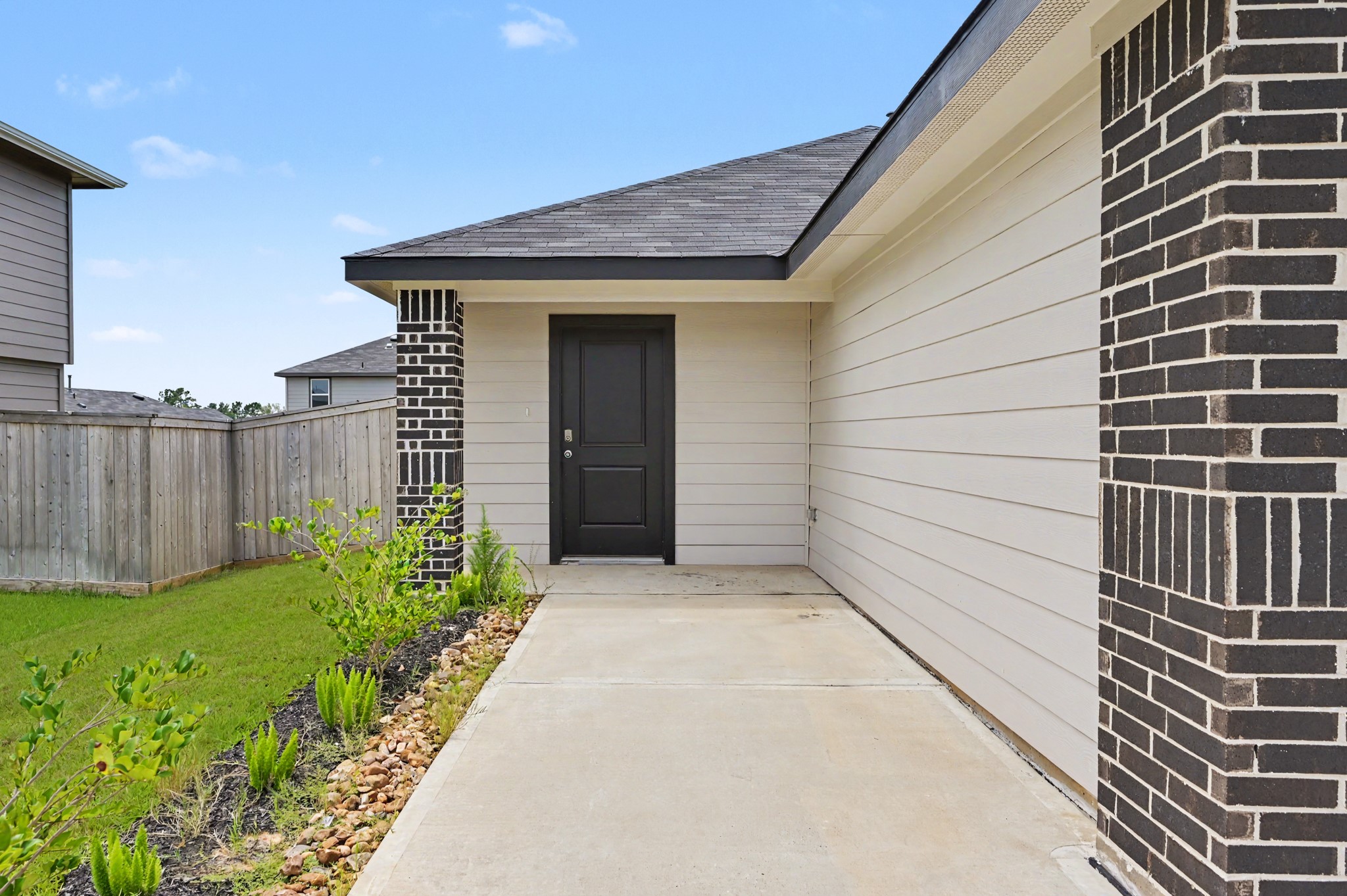 40839 Hawthorne Glades Street Property Photo 4