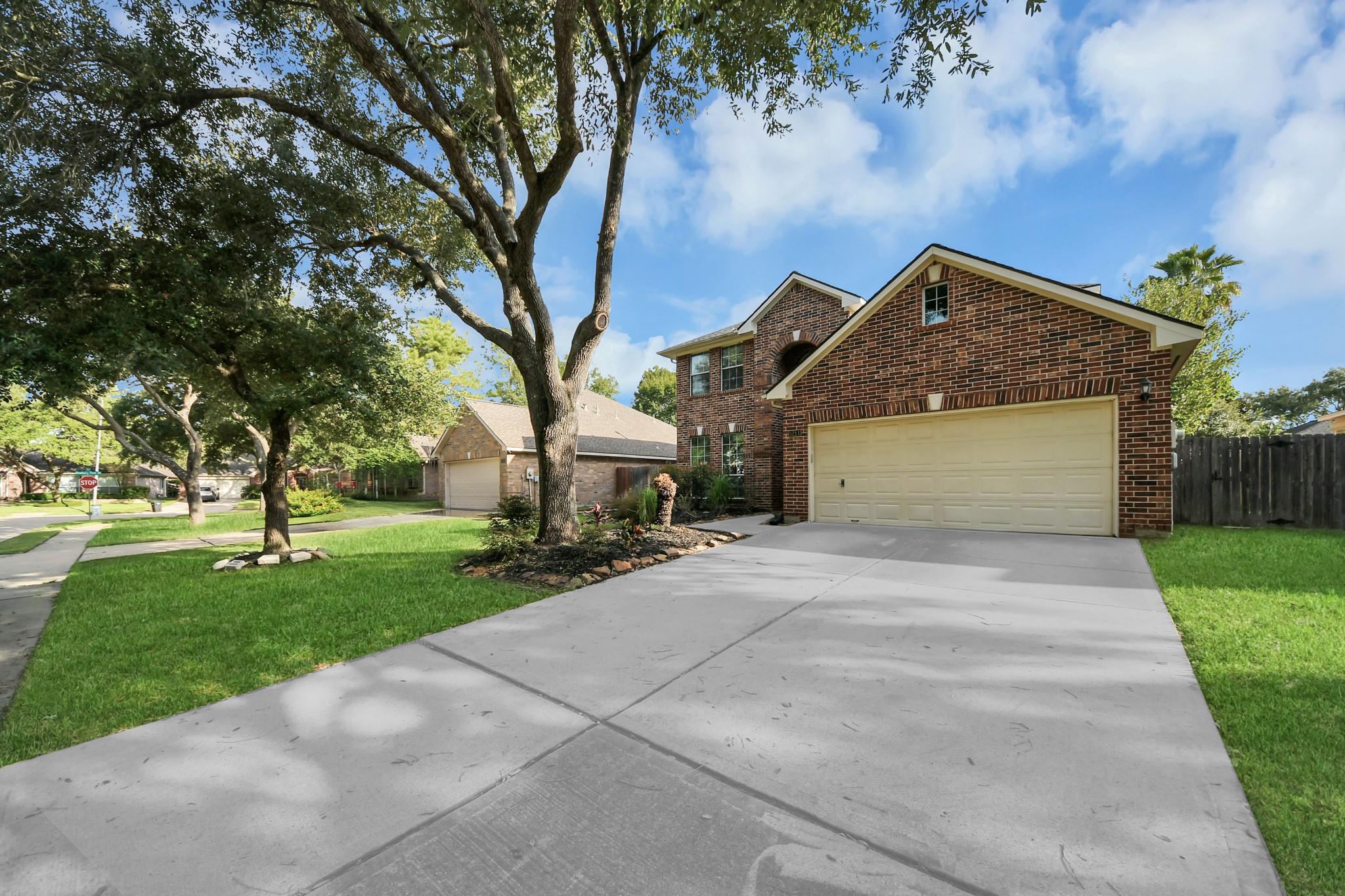 5211 Windcrest Court, Katy Tx 77450 Property Photo 5