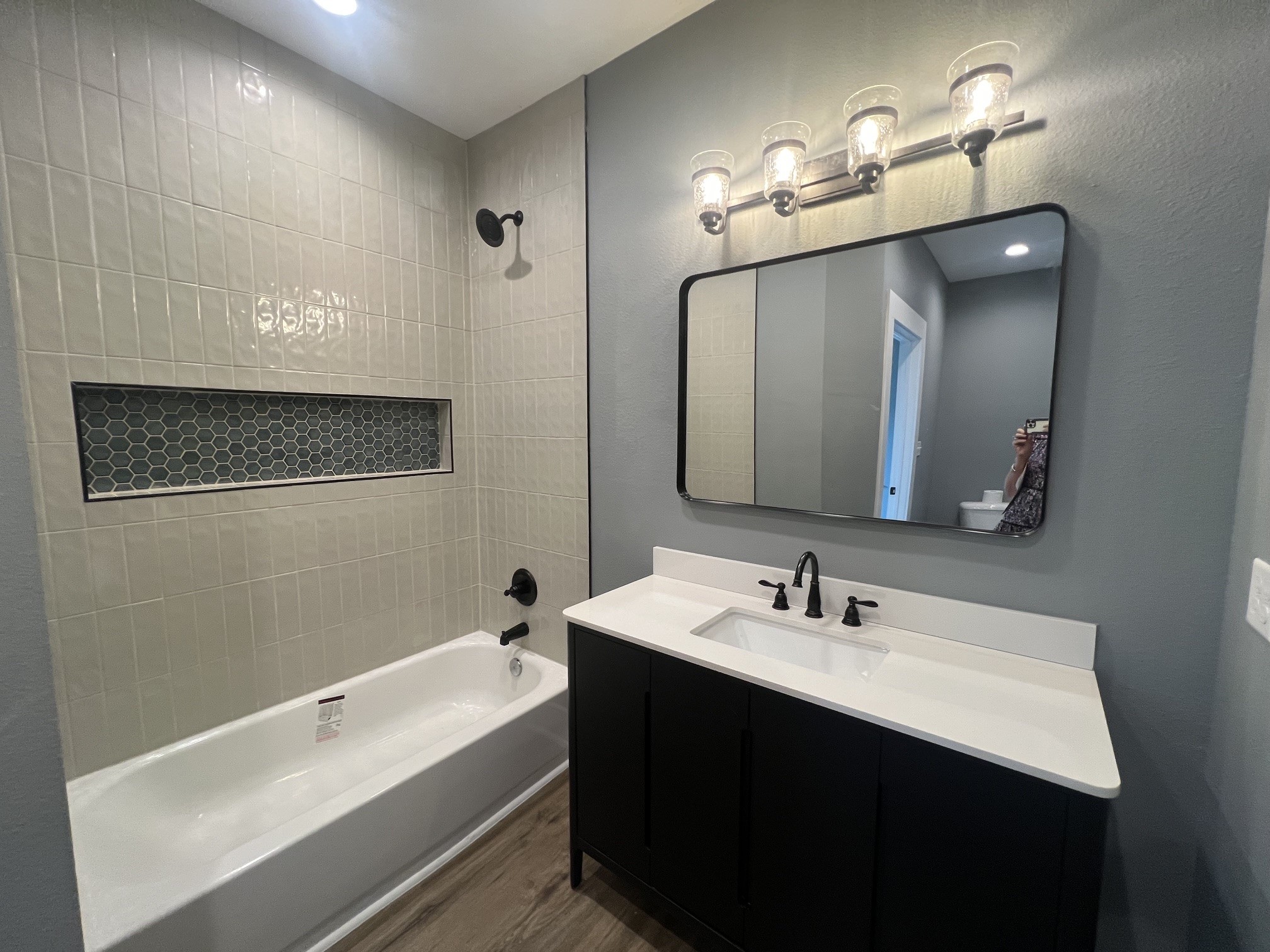 106 N Scott Street Property Photo 12