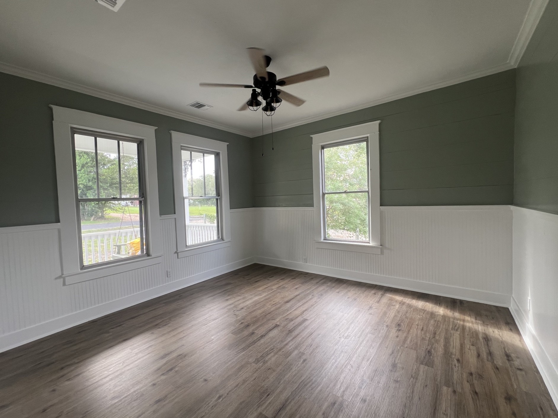 106 N Scott Street Property Photo 13