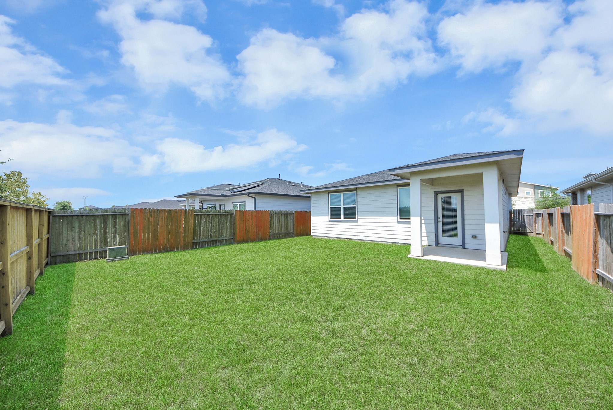 12527 Colchester Creek Court Property Photo 33
