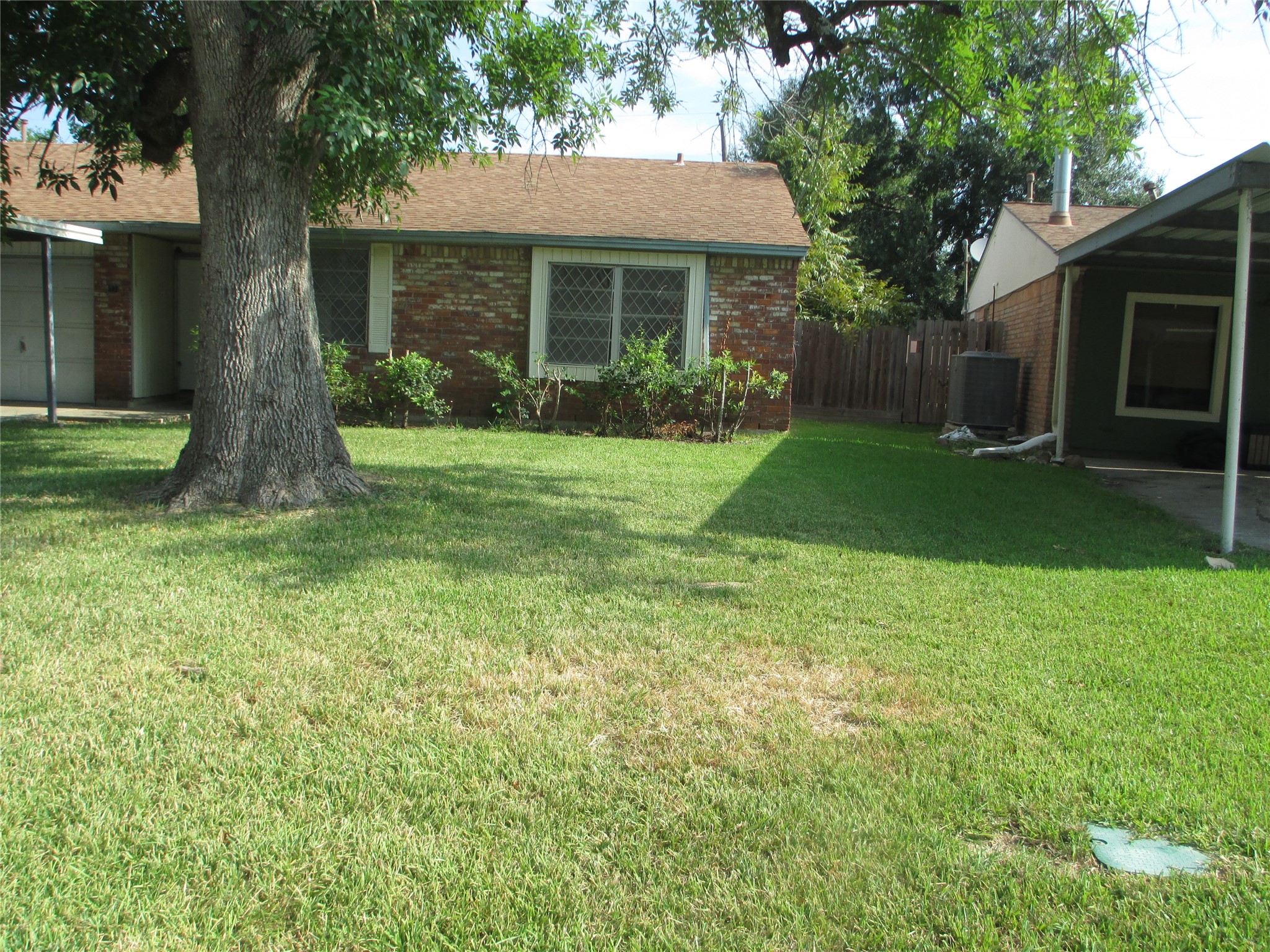 500 Harold Lane Property Photo 17