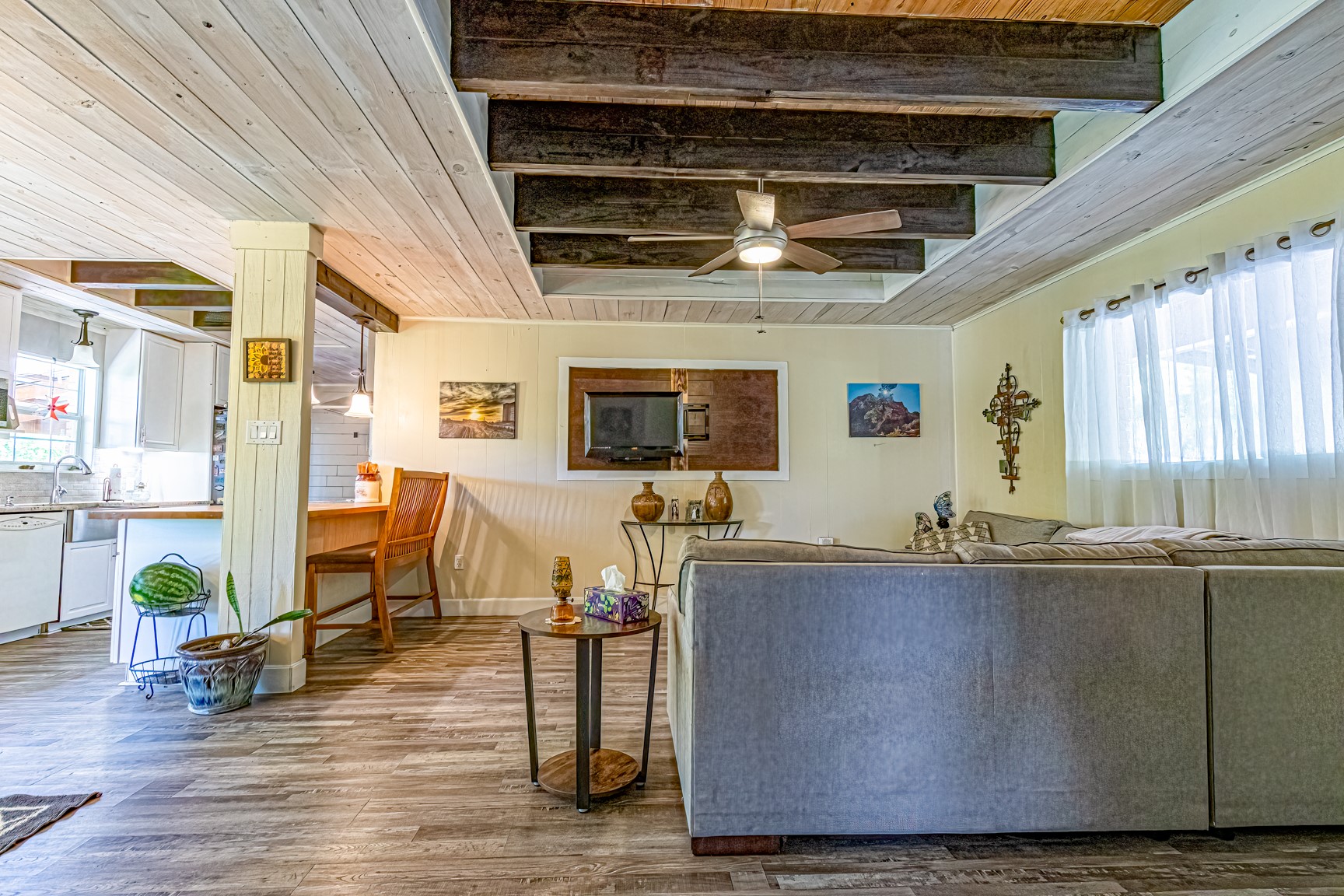1014 River Road Property Photo 6