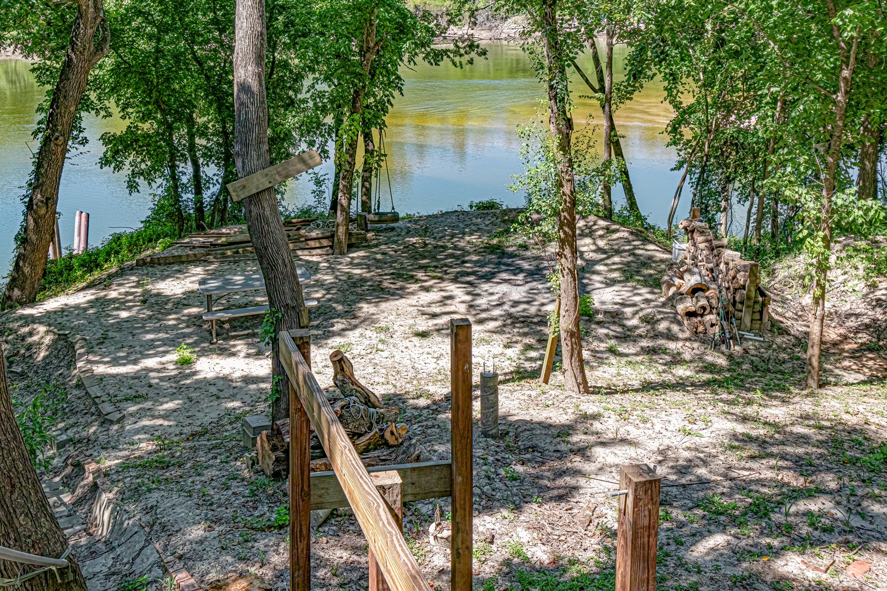1014 River Road Property Photo 21