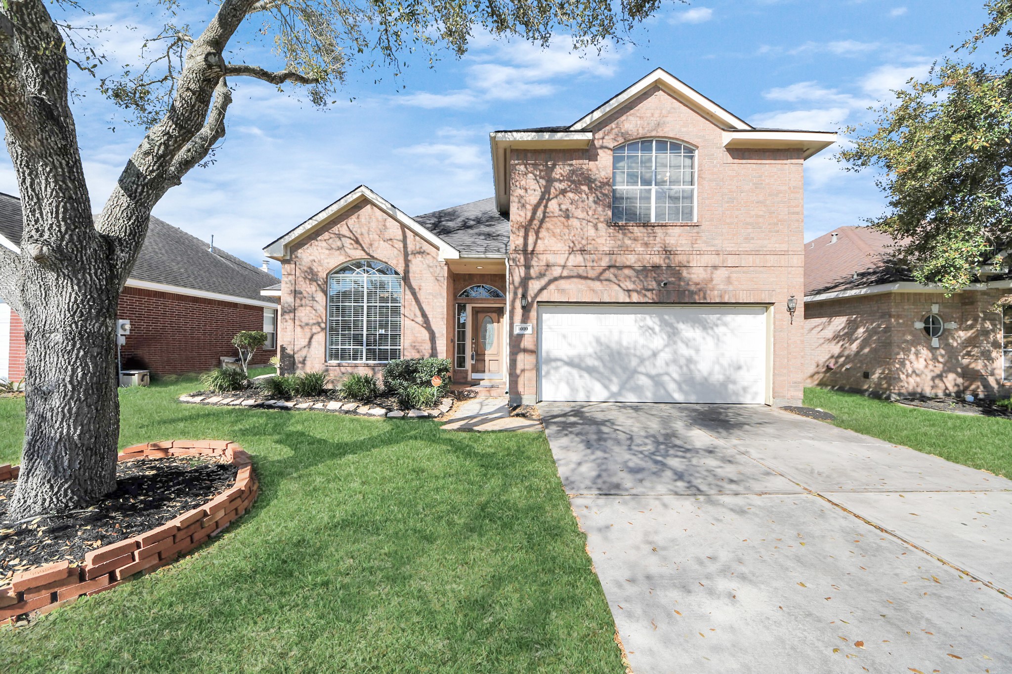 1010 Bristol Way Property Photo