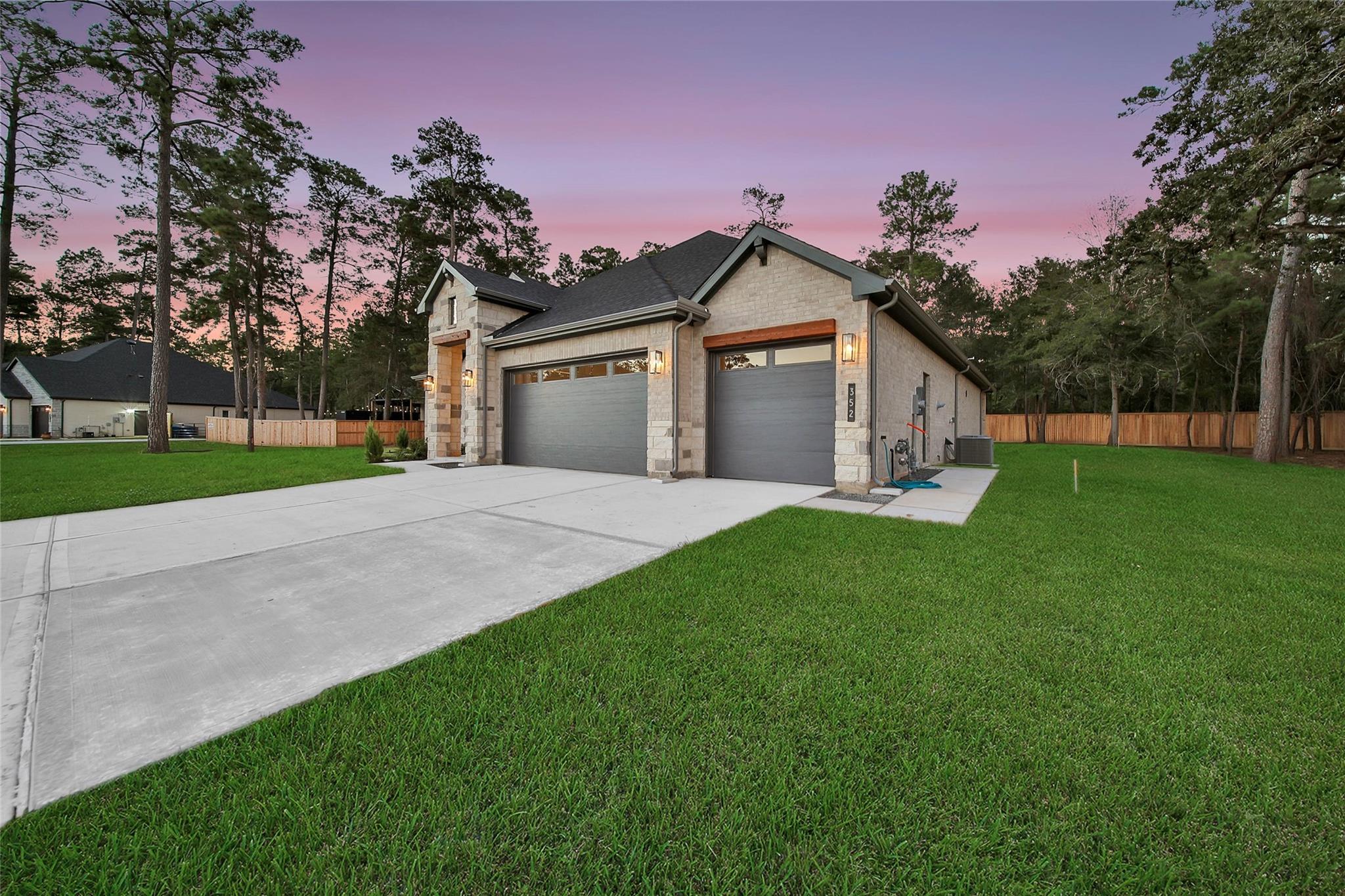 352 Louvenia Court, Pinehurst Tx 77362 Property Photo 34