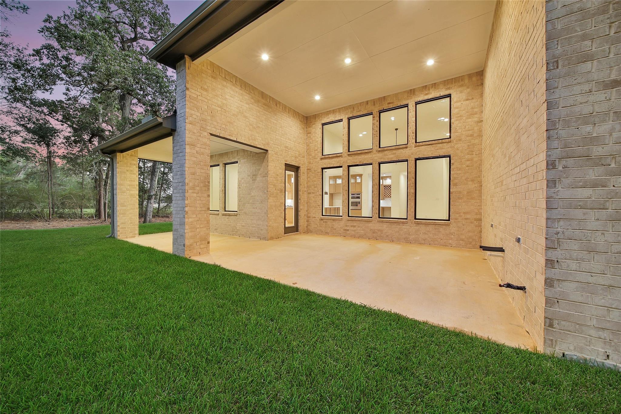 352 Louvenia Court, Pinehurst Tx 77362 Property Photo 37
