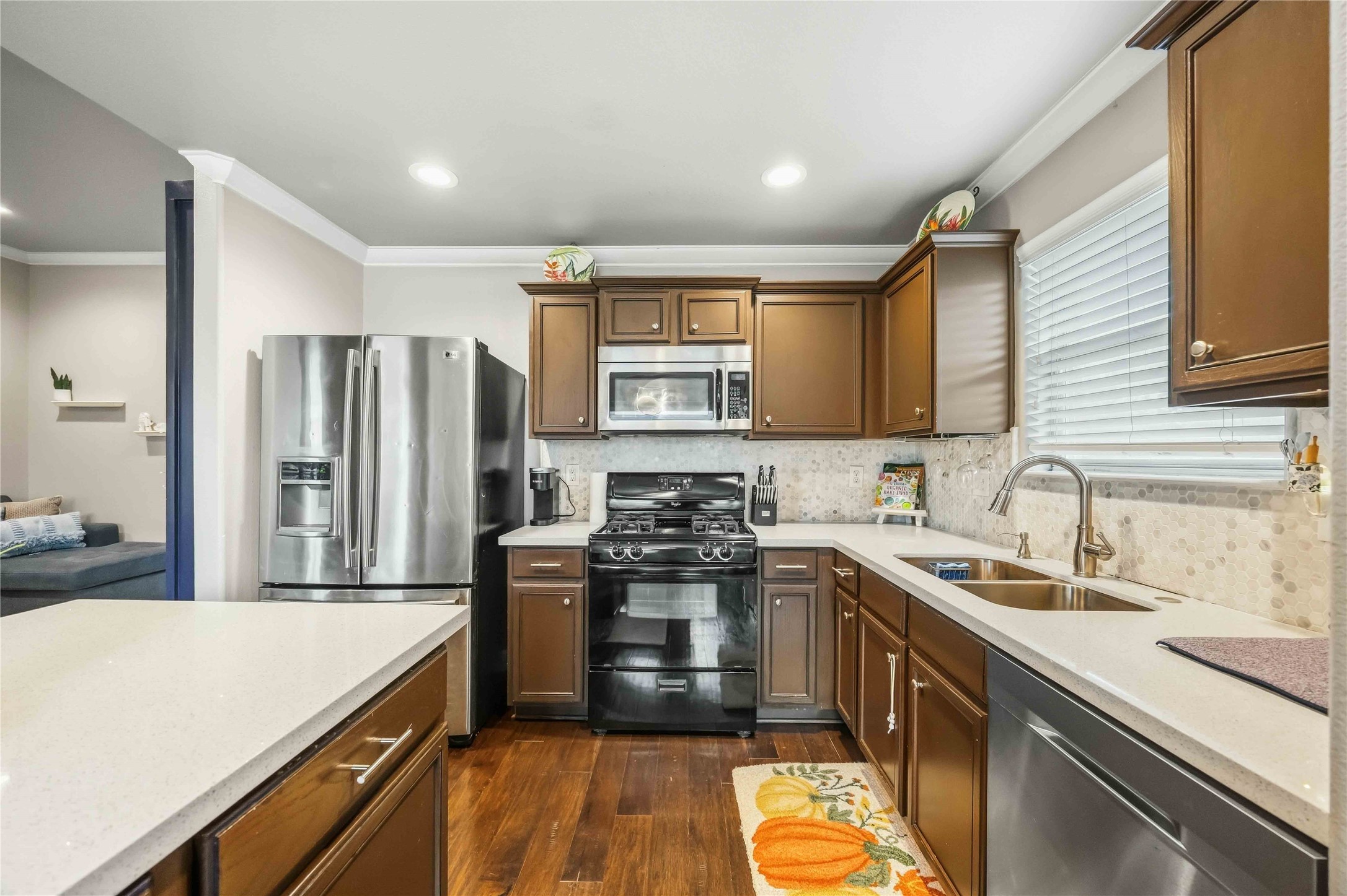 9903 Garnet Springs Drive Property Photo 17