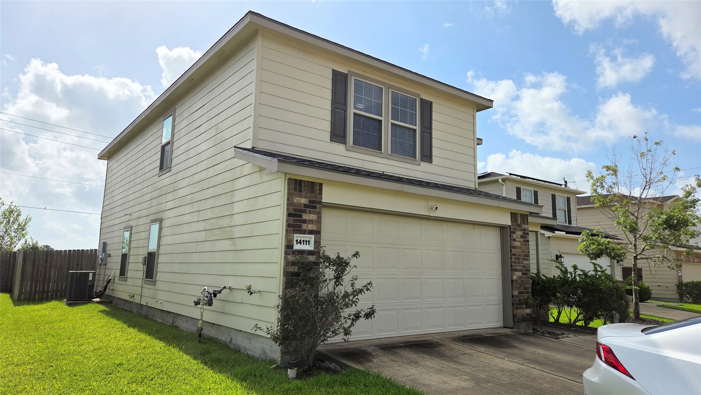 14111 Sundrop Park Lane Property Photo 2