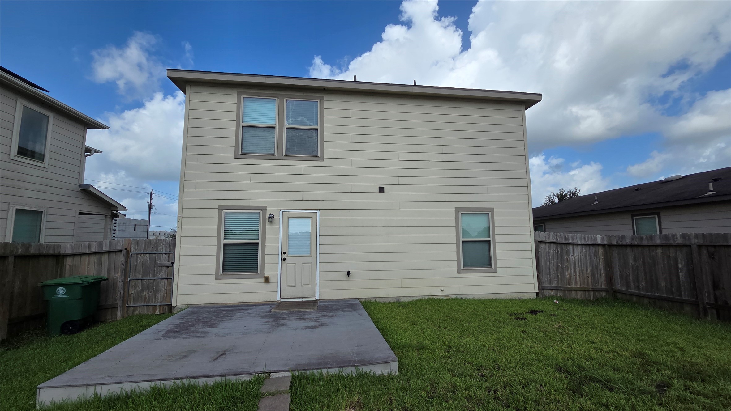 14111 Sundrop Park Lane Property Photo 3