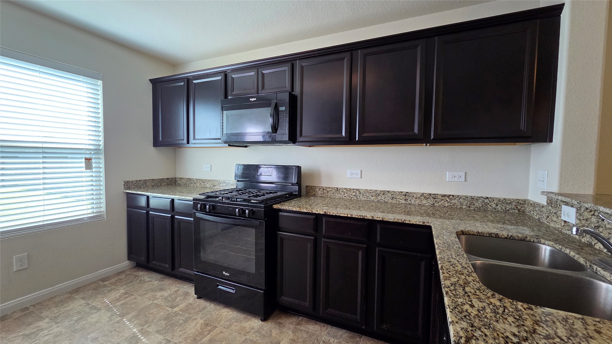 14111 Sundrop Park Lane Property Photo 6