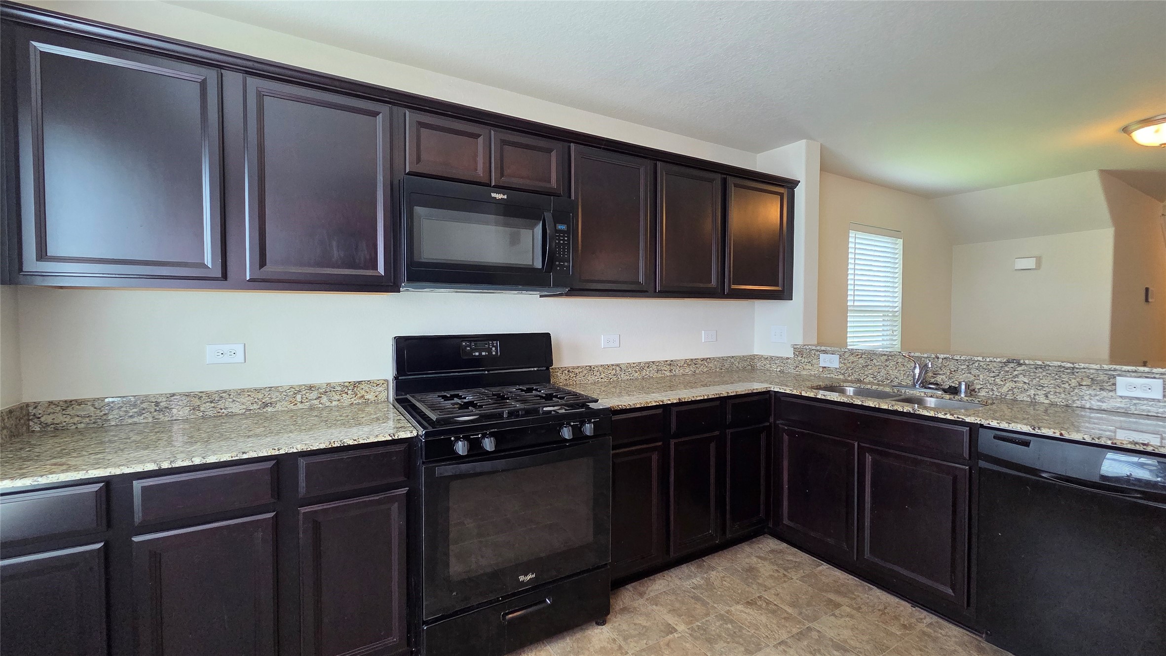 14111 Sundrop Park Lane Property Photo 7