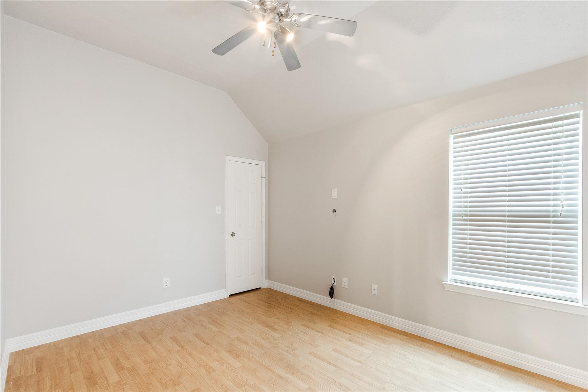 21922 Maybrook Court Property Photo 22