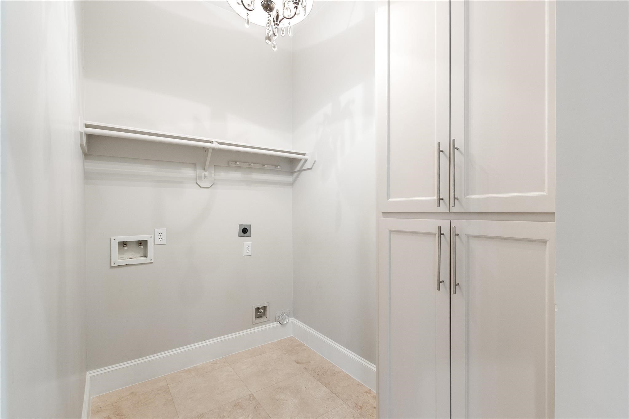 21922 Maybrook Court Property Photo 27