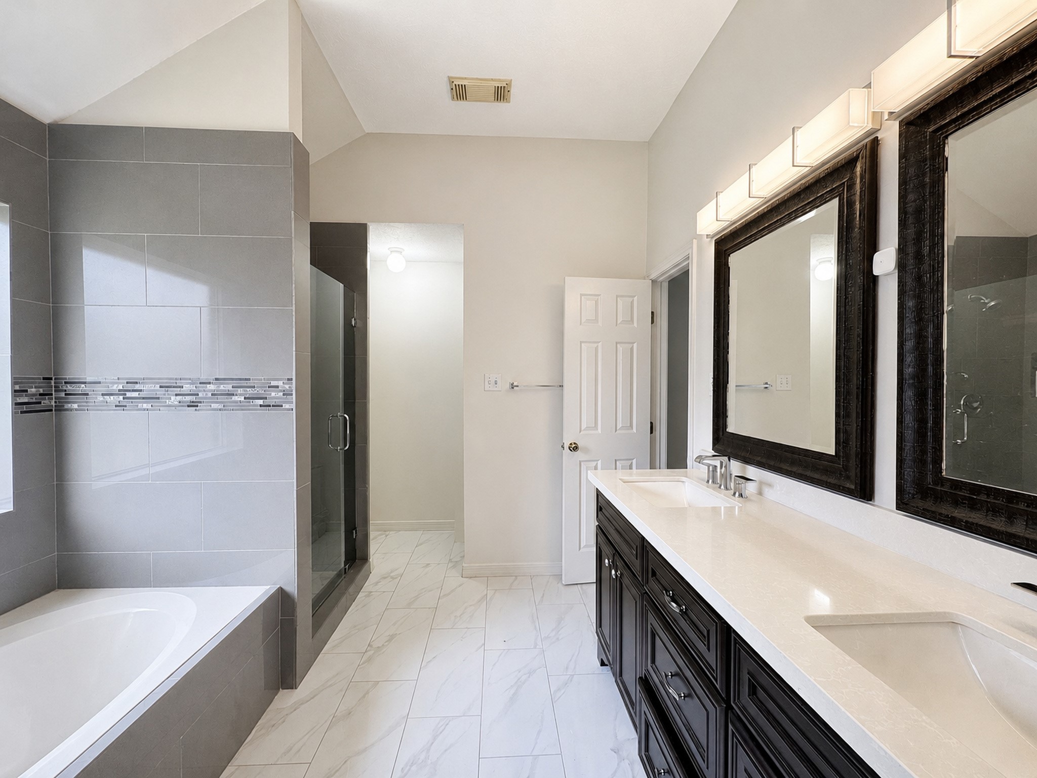 7111 Brockington Drive Property Photo 18