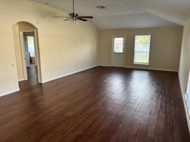 110 Rodeo Drive Property Photo 2