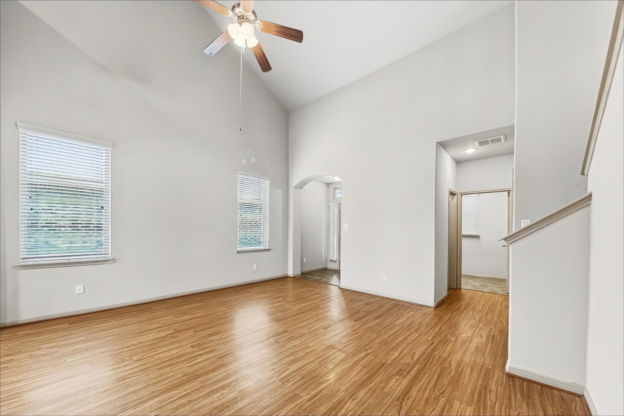 2201 Jefferson Crossing Drive Property Photo 5