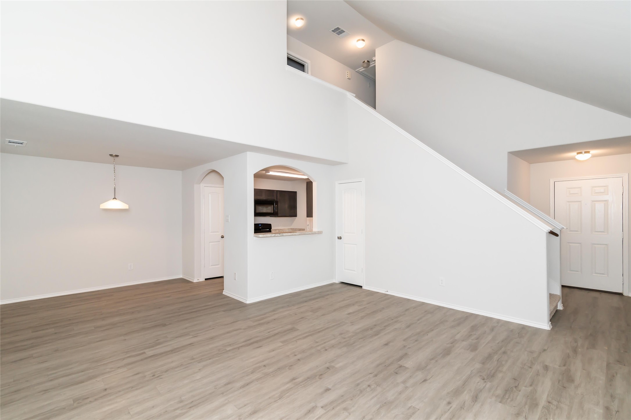 22282 Porter Mountain Drive Property Photo 3