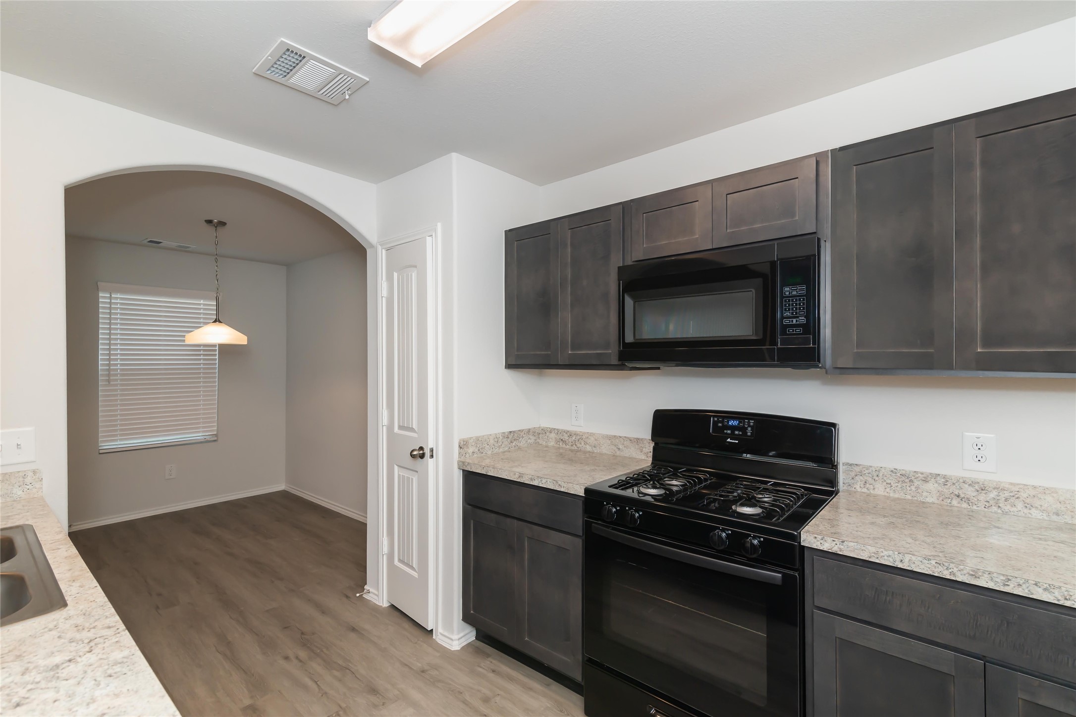 22282 Porter Mountain Drive Property Photo 7