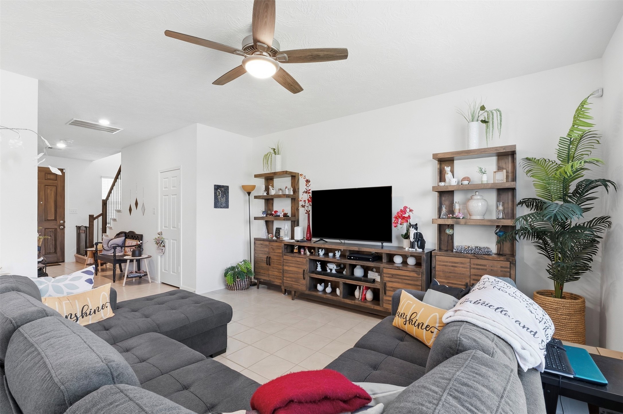 6255 Topaz Pines Trail Property Photo 5