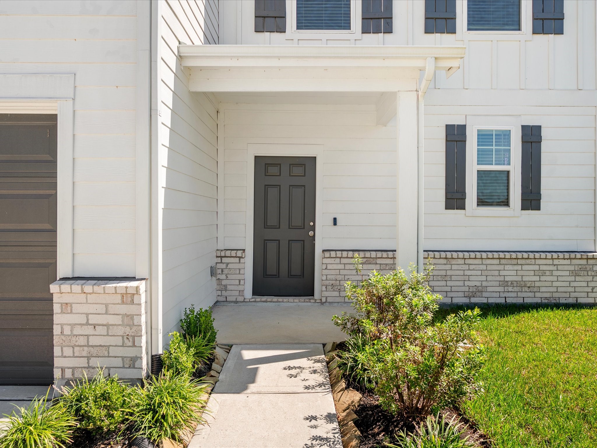 3892 Sunbird Creek Trail Property Photo 4