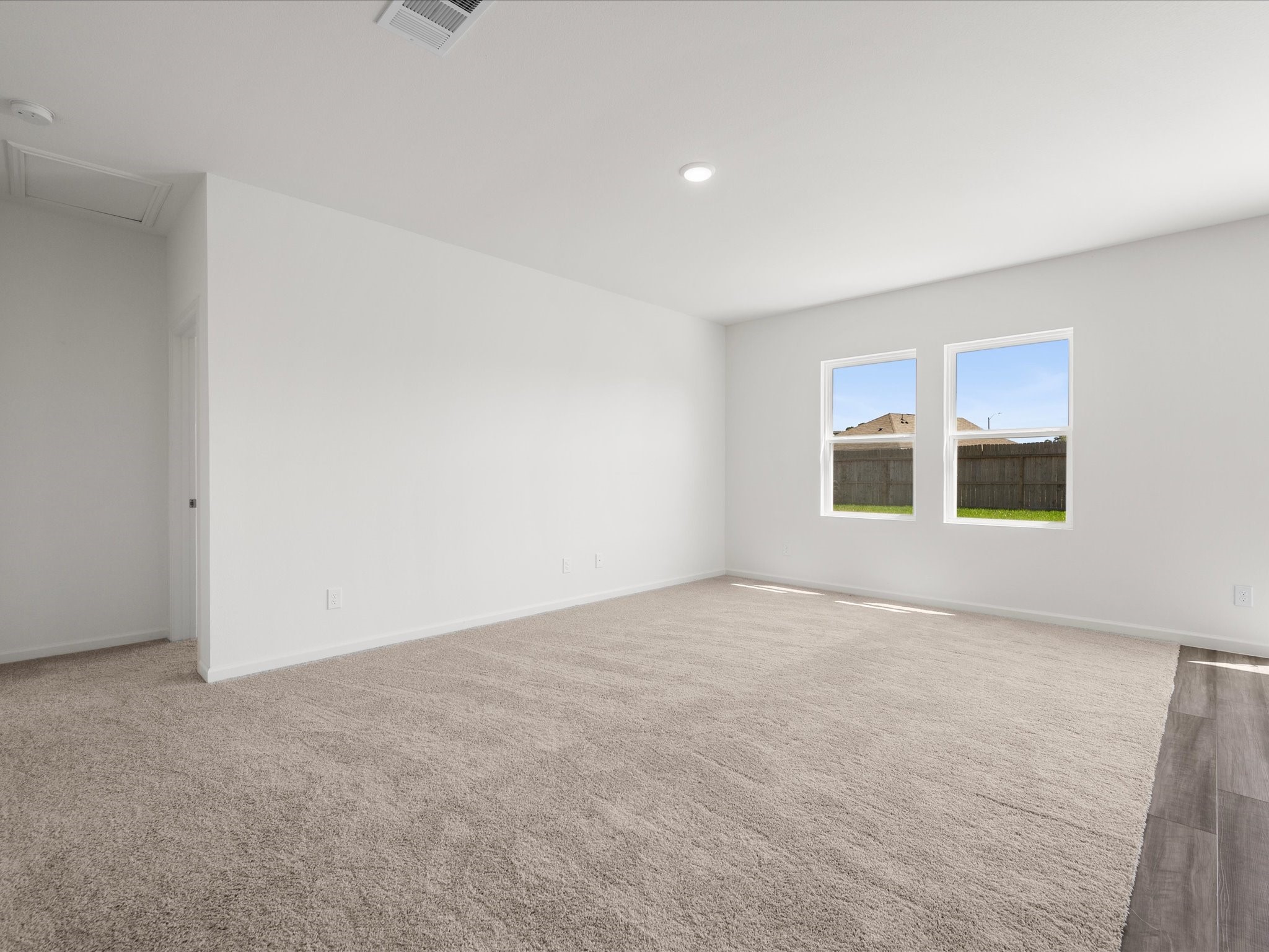 3892 Sunbird Creek Trail Property Photo 6