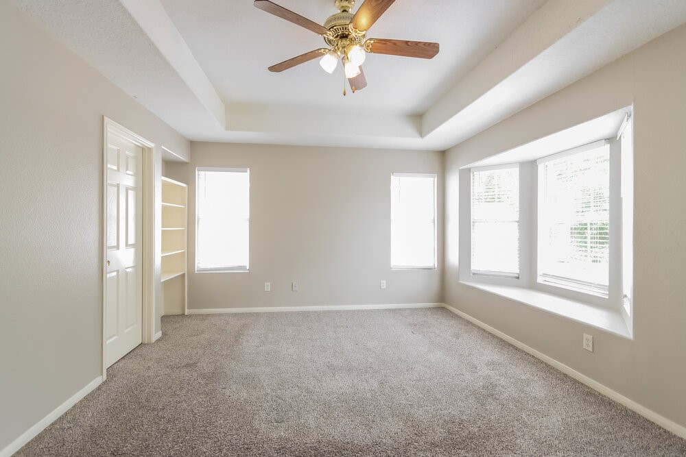 12151 Landsdown Ridge Way Property Photo 11