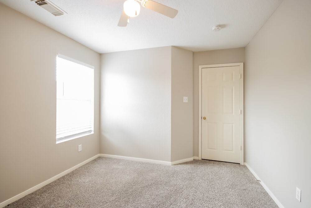12151 Landsdown Ridge Way Property Photo 15