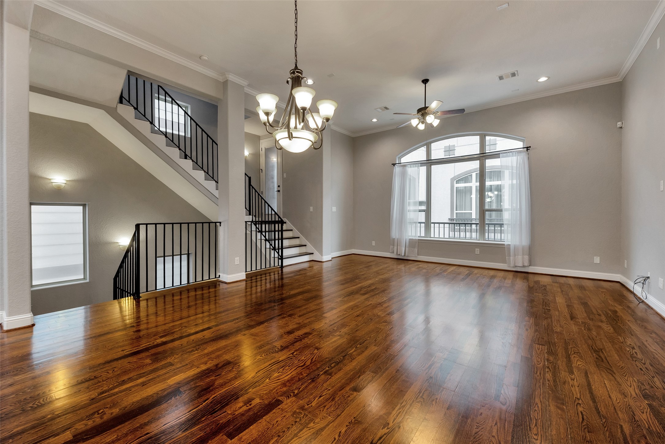 1025 W 21st Street C Property Photo 15