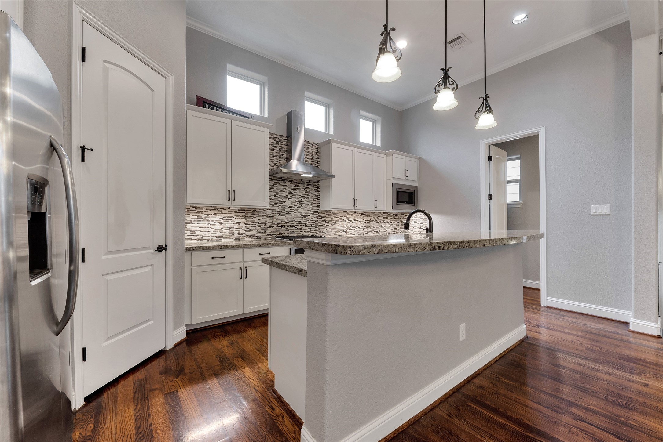 1025 W 21st Street C Property Photo 20