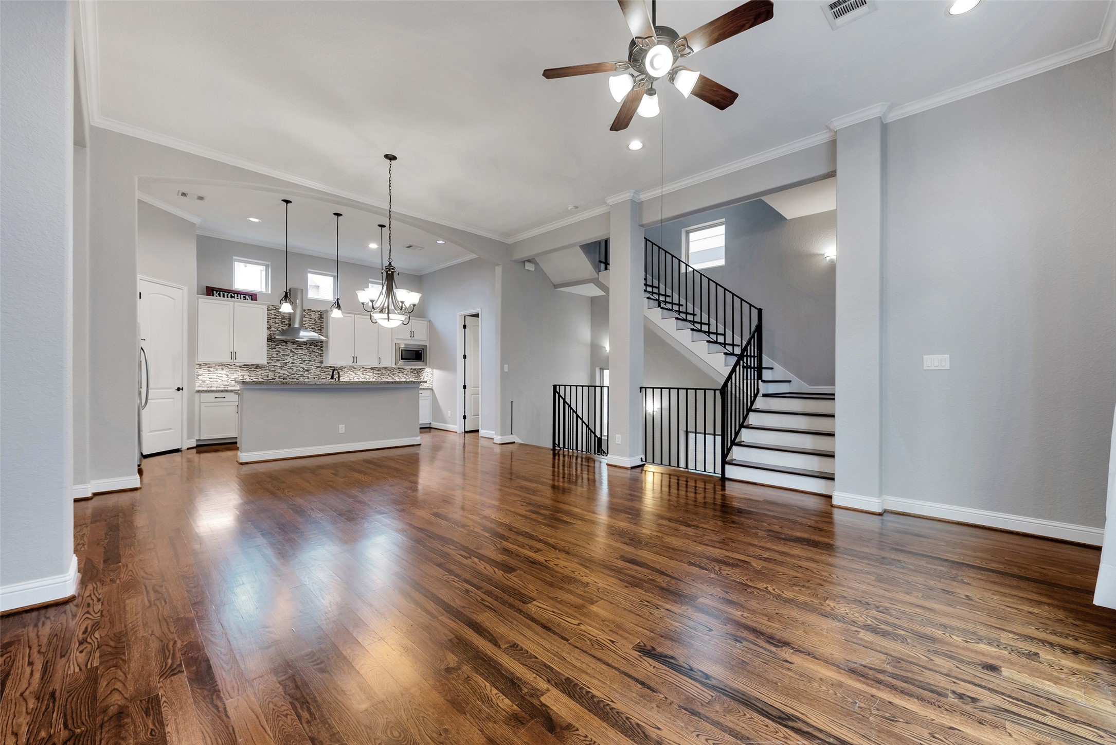 1025 W 21st Street C Property Photo 22