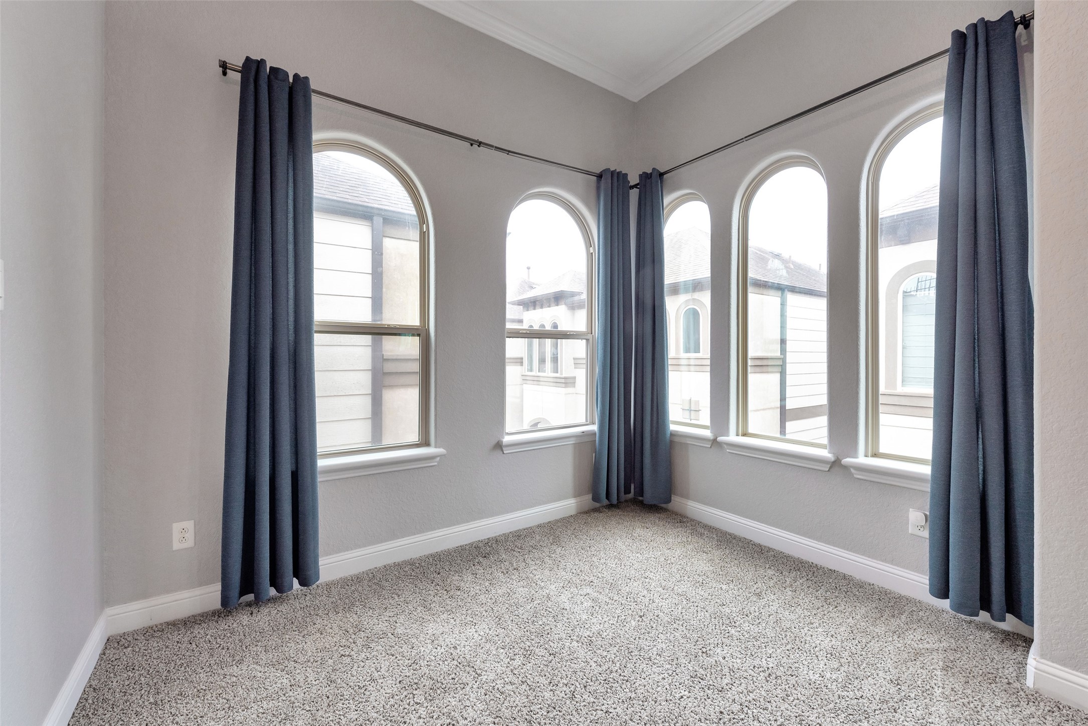 1025 W 21st Street C Property Photo 27