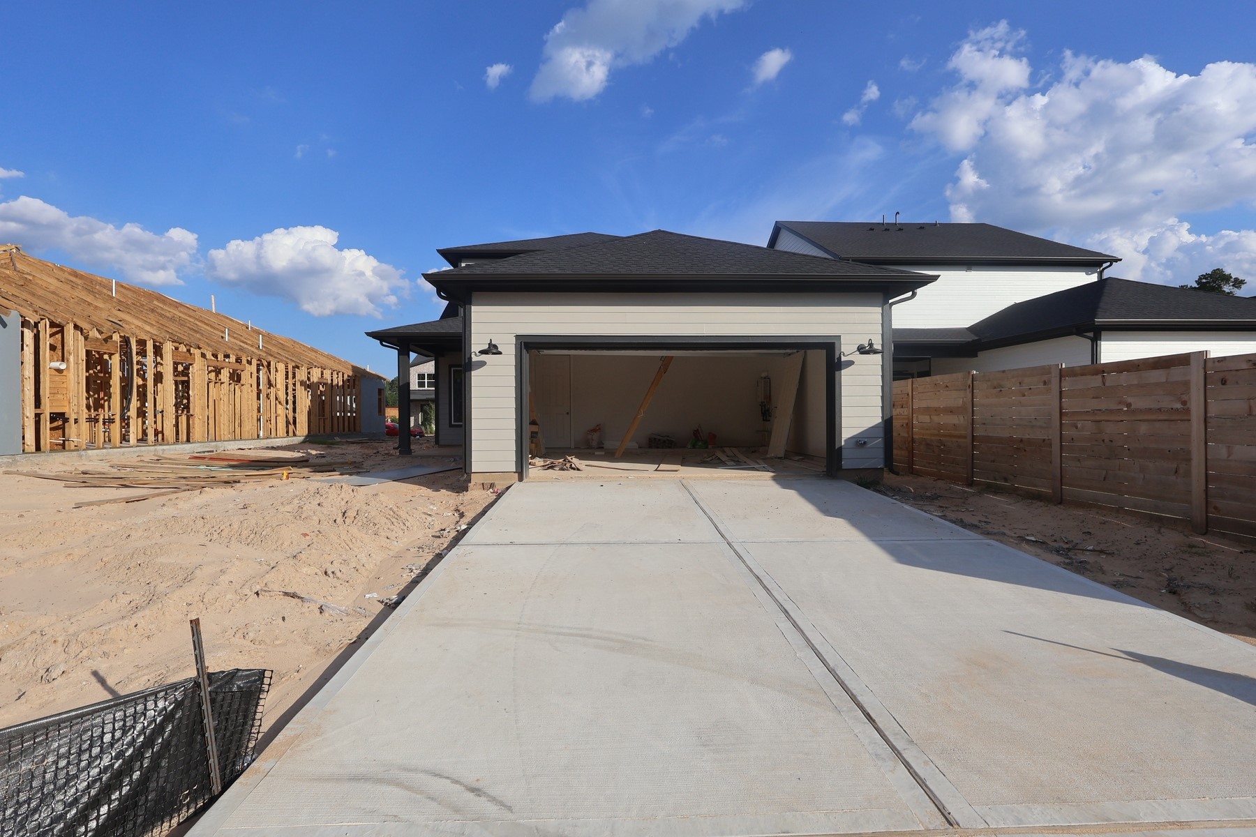 11466 Billy Bobs Street Property Photo 3