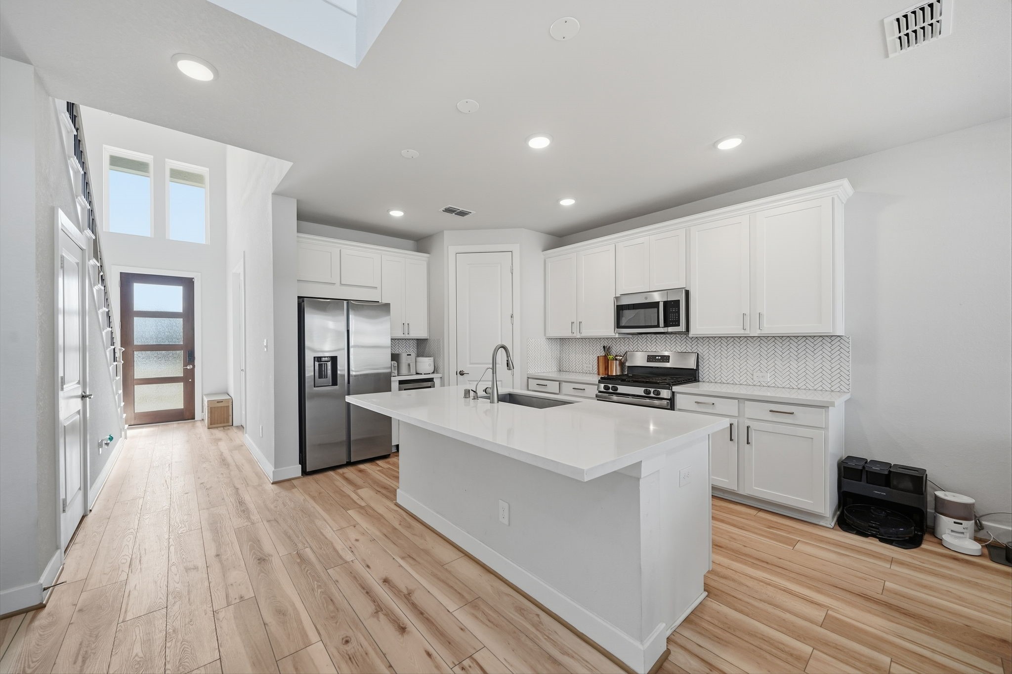 15631 Dark Sky Trail Property Photo 4