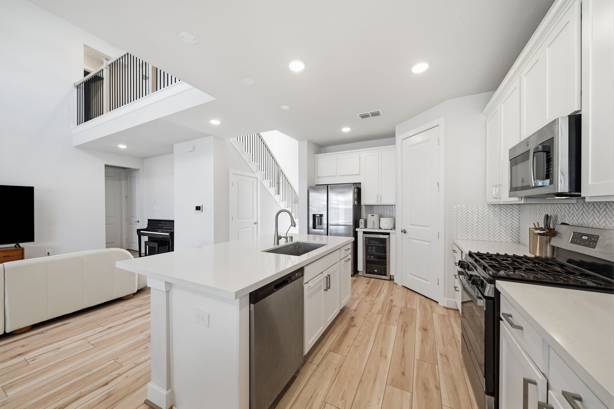 15631 Dark Sky Trail Property Photo 5