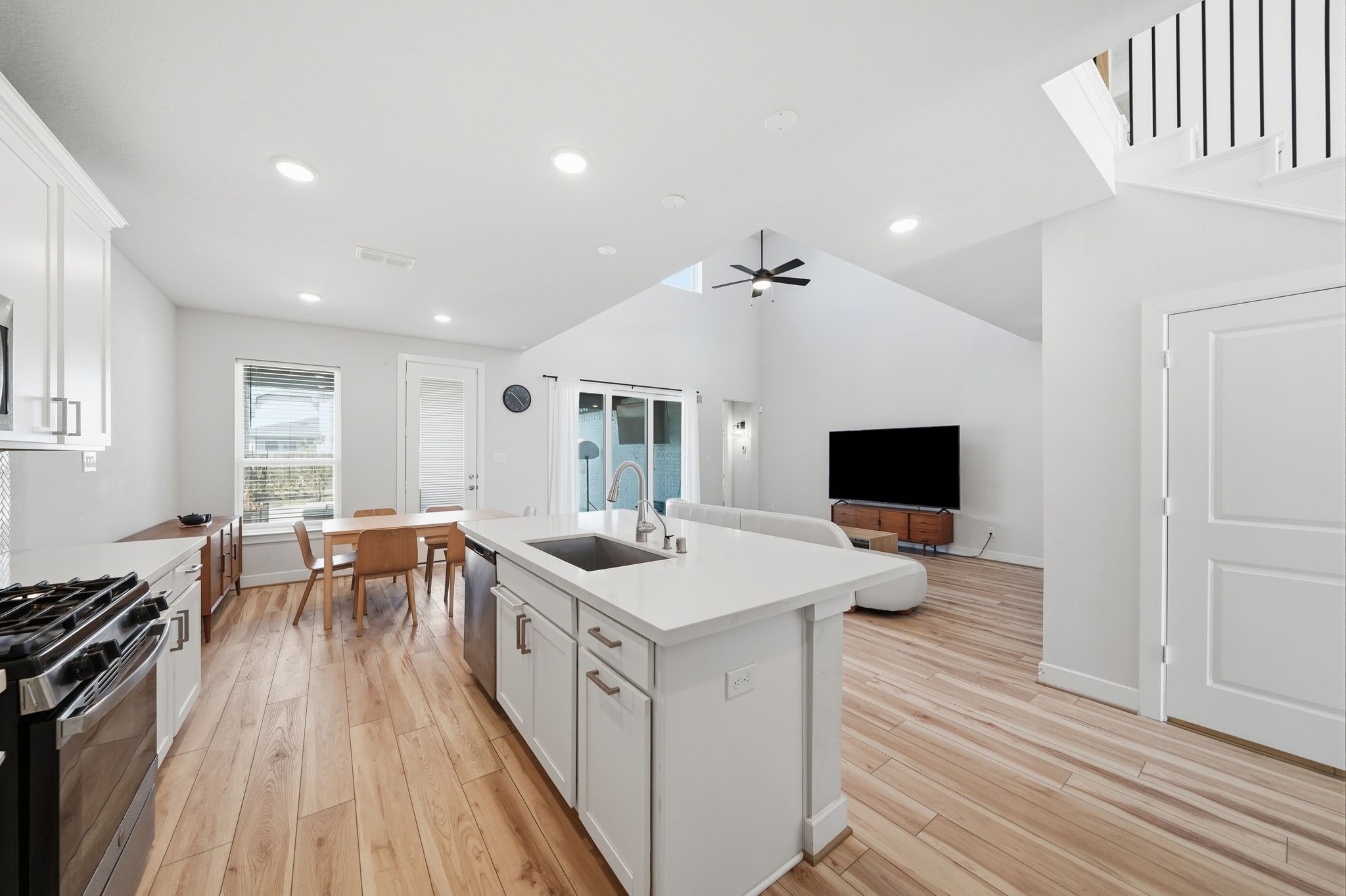 15631 Dark Sky Trail Property Photo 6